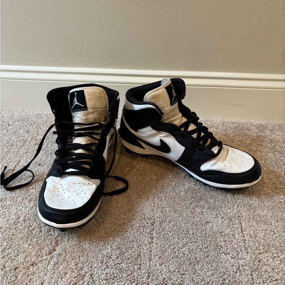 Nike Jordan 1 Mid TD/ Black and White Cleats